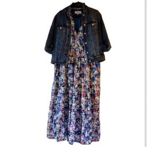 Pretty floral tiered max dress size XXXL NWOT